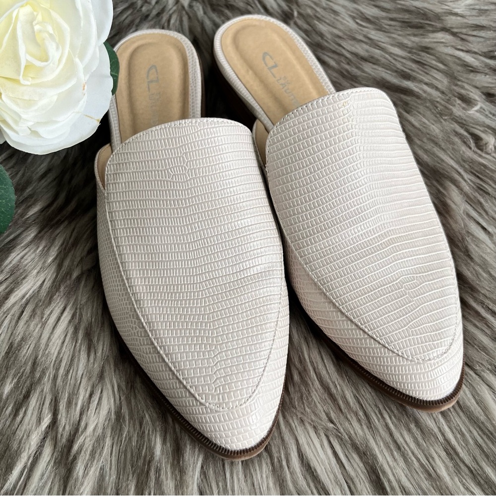CHINESE LAUNDRY Size 8.5 Mules